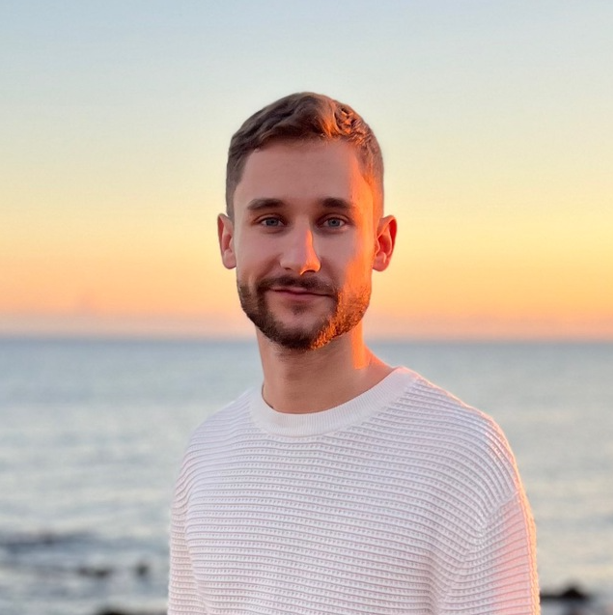 Илья Андреев