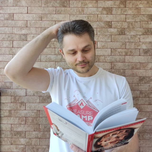 Антон Гладченко