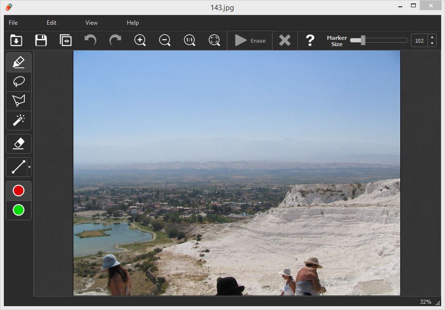 Inpaint — классический инструмент для удаления лишнего с фото