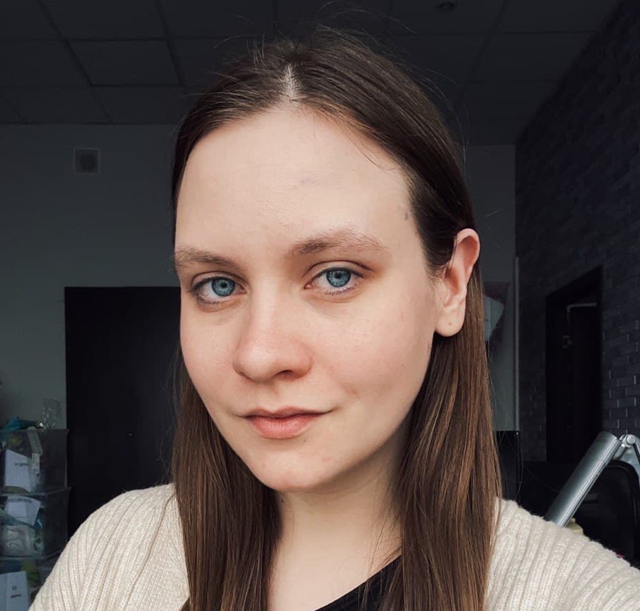 Елена Булатова