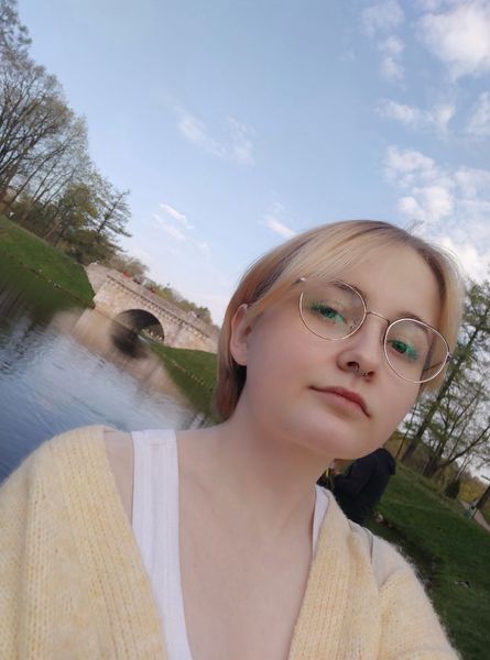 Елена Веселова